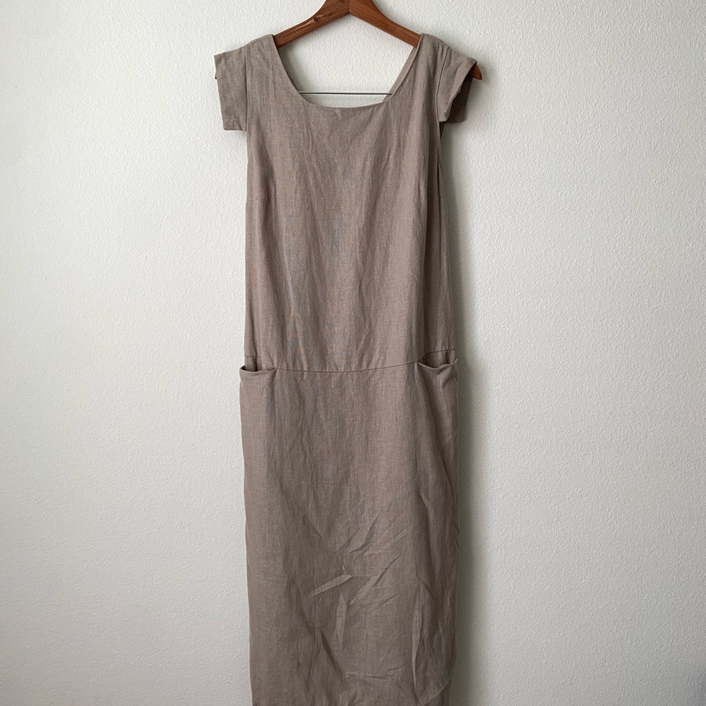 Women’s Taupe Midi Pocket Dress
